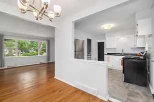 5798 Pershing Ave, Downers Grove, IL 60516 - Photo 8