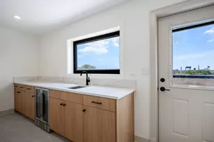 1951 W Dickens Ave, Chicago, IL 60614 - Photo 14