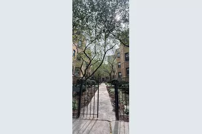 539 W Brompton Avenue #1B, Chicago, IL 60657 - Photo 4