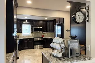 4 River Bend Rd, Montgomery, IL 60538 - Photo 10