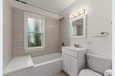 10721 S Prairie Avenue, Chicago, IL 60628 - Photo 18