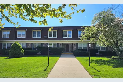 350 Brainerd Avenue #6A, Libertyville, IL 60048 - Photo 1