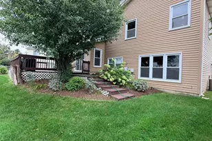 136 Appleby Dr, Glendale Heights, IL 60139 - Photo 2