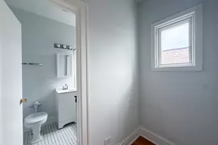 3449 N Elaine Pl, Chicago, IL 60657 - Photo 10