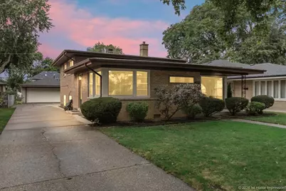 10436 S Kildare Avenue, Oak Lawn, IL 60453 - Photo 2