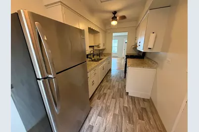 35 E North Avenue #1, Lake Bluff, IL 60044 - Photo 4