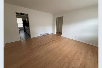35 E North Avenue #1, Lake Bluff, IL 60044 - Photo 2
