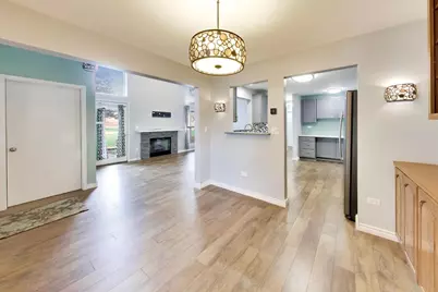 317 E Tall Oaks Lane, Itasca, IL 60143 - Photo 8