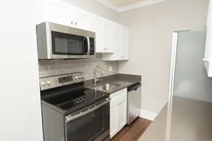 817 W Lakeside Pl, Chicago, IL 60640 - Photo 4