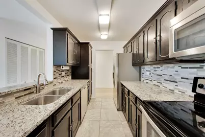 907 Curtiss Street #404, Downers Grove, IL 60515 - Photo 4