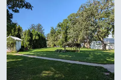 106 N Broadway Street, Baileyville, IL 61007 - Photo 8