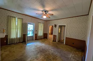 106 N Broadway St, Baileyville, IL 61007 - Photo 10