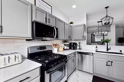 43 N Palazzo Drive, Addison, IL 60101 - Photo 6