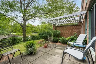 6040 Arbor Ln, Northfield, IL 60093 - Photo 14