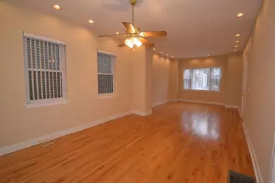 1454 W School Street #1F, Chicago, IL 60657 - Photo 6