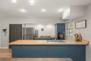 10 Tahoe St, Thornton, IL 60476 - Photo 10