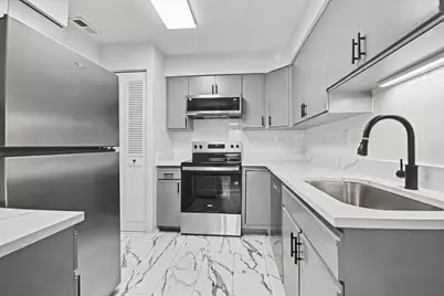414 Clinton Place #206, River Forest, IL 60305 - Photo 6