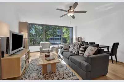3600 N Lake Shore Drive #201, Chicago, IL 60613 - Photo 2