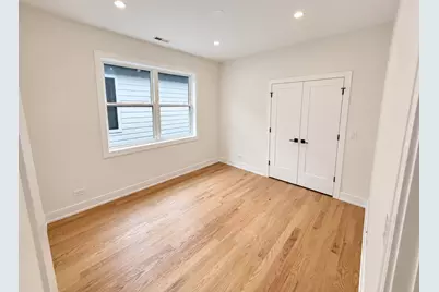 6732 N Oxford Avenue, Chicago, IL 60631 - Photo 14