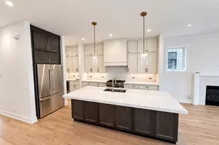 6732 N Oxford Ave, Chicago, IL 60631 - Photo 6