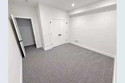 6732 N Oxford Avenue, Chicago, IL 60631 - Photo 18