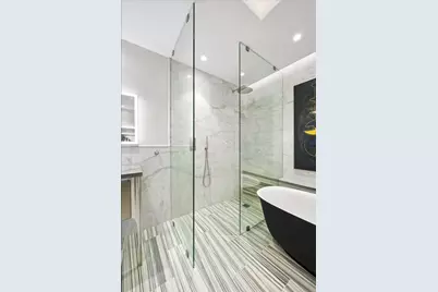 401 N Wabash Avenue #38A, Chicago, IL 60611 - Photo 16