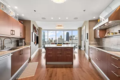 401 N Wabash Avenue #38A, Chicago, IL 60611 - Photo 10