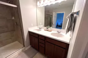 1641 Deer Pointe Dr, South Elgin, IL 60177 - Photo 10