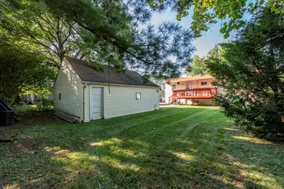 2109 W Pacific Avenue, Waukegan, IL 60085 - Photo 32