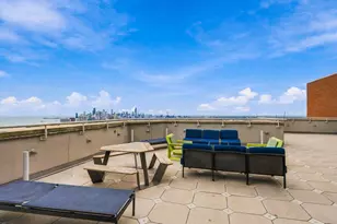 3660 N Lake Shore Dr, Chicago, IL 60613 - Photo 20