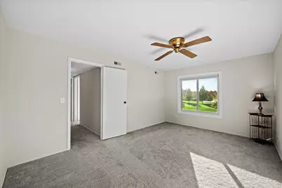 710 Saint Andrews Lane #23, Crystal Lake, IL 60014 - Photo 16
