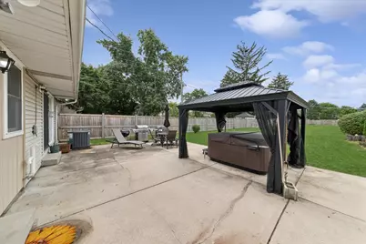 418 S Fairfield Avenue, Lombard, IL 60148 - Photo 20