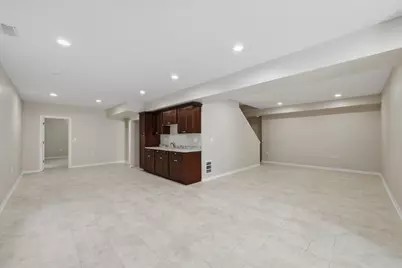 301 Spruce Street, Glenview, IL 60025 - Photo 32