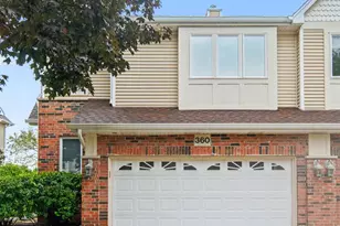 360 Park View Terrace, Buffalo Grove, IL 60089 - Photo 2