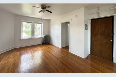 2432 N Linden Place #308, Chicago, IL 60647 - Photo 12