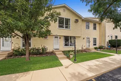 114 Raintree Court, Aurora, IL 60504 - Photo 1