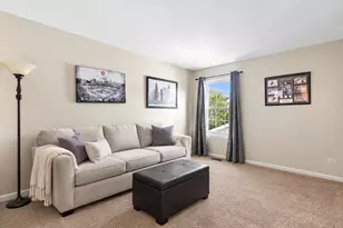 34316 N Old Walnut Cir, Gurnee, IL 60031 - Photo 16