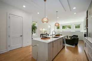 4127 N Whipple St, Chicago, IL 60618 - Photo 12
