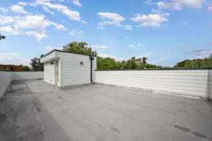 4127 N Whipple St, Chicago, IL 60618 - Photo 32