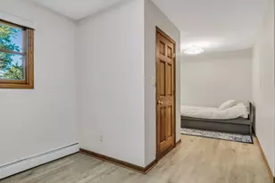 1036 Charles Ave, Gurnee, IL 60031 - Photo 32