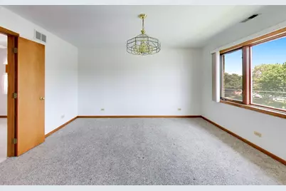 920 N Northwest Highway #2, Park Ridge, IL 60068 - Photo 10