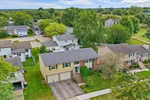 1485 Westbury Dr, Hoffman Estates, IL 60192 - Photo 28