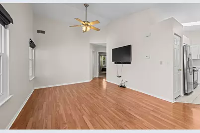 1327 Coldspring Road, Carol Stream, IL 60188 - Photo 6