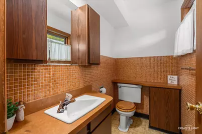 1211 Westhaven Drive, Wheaton, IL 60189 - Photo 10