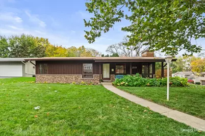 1211 Westhaven Drive, Wheaton, IL 60189 - Photo 1