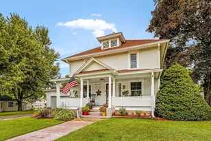 406 W Main St, Durand, IL 61024 - Photo 2