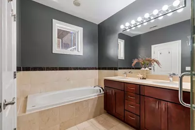 2463 W Foster Avenue #2, Chicago, IL 60625 - Photo 20