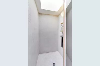 915 W Lawrence Avenue, Chicago, IL 60640 - Photo 28