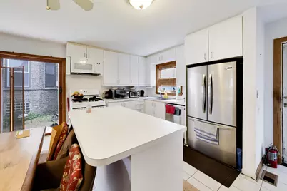 915 W Lawrence Avenue, Chicago, IL 60640 - Photo 16