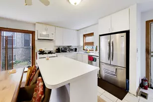 915 W Lawrence Ave, Chicago, IL 60640 - Photo 16